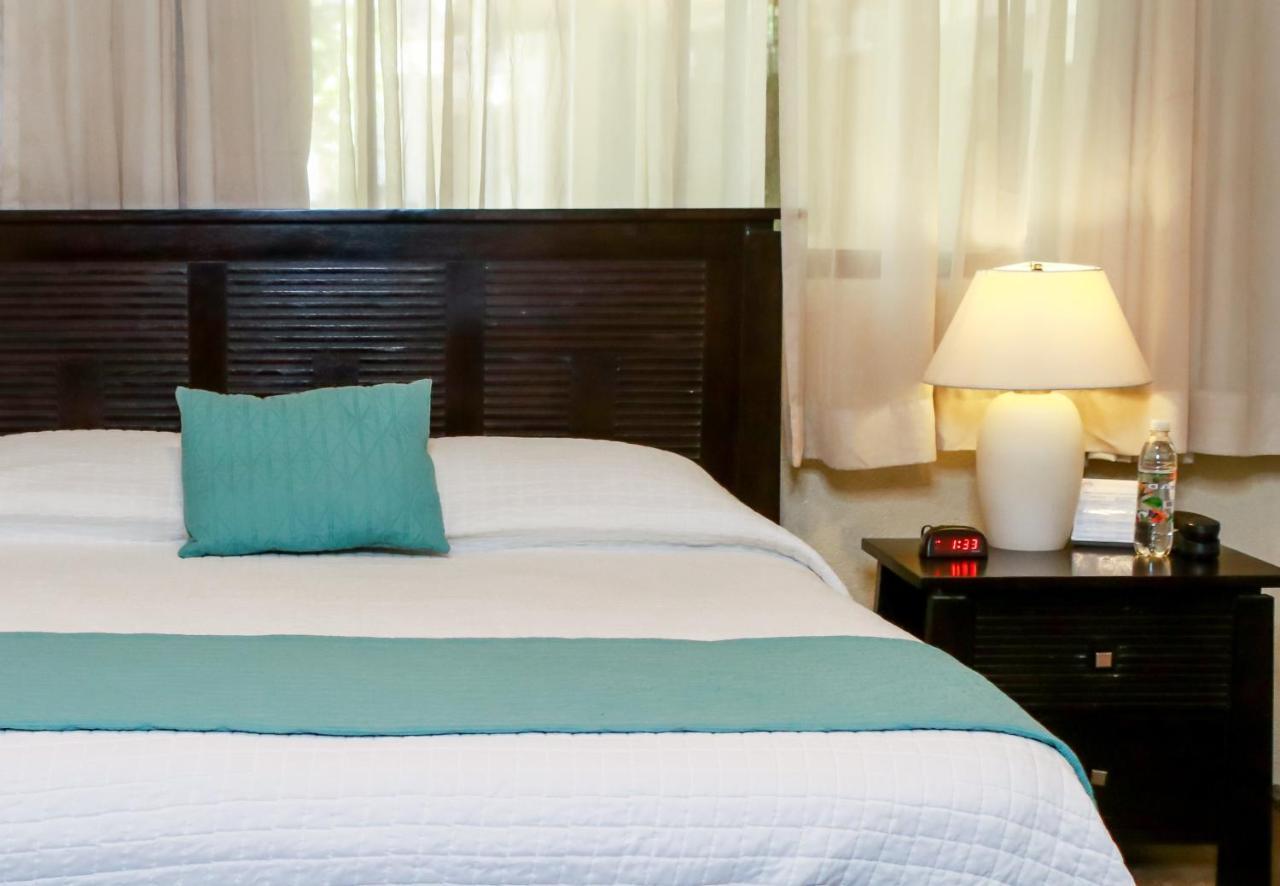 Magnolias Boutique Hotel
